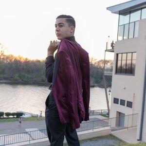 Meet your Posher, Edwin